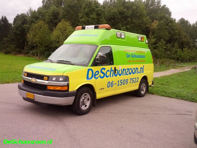 Onze bus.jpg